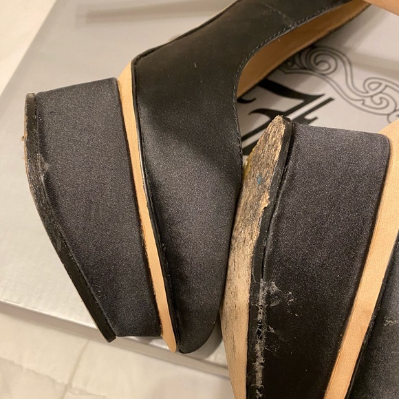 🔥 Black Stilettos on Fire 🔥 - Picture 6 of 8